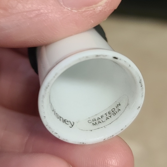 Maleficent Disney Villians glass covered thimble - Picture 4 of 9